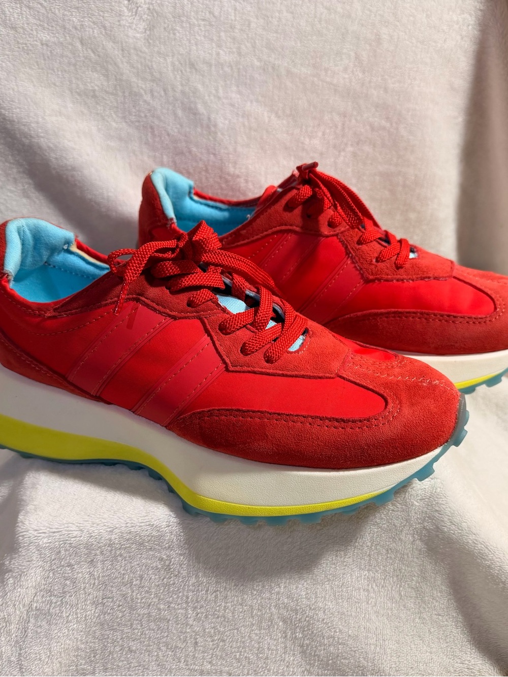 Steve Madden Chasen Sneakers View 4